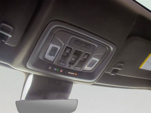 Used 2026 GMC Sierra 1500 Denali AWD/4WD image 22