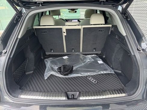 New 2025 Audi Q5 Premium Plus image 16