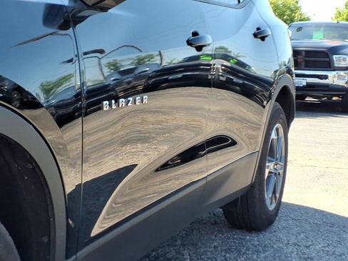 Used 2025 Chevrolet Blazer LT FWD image 35