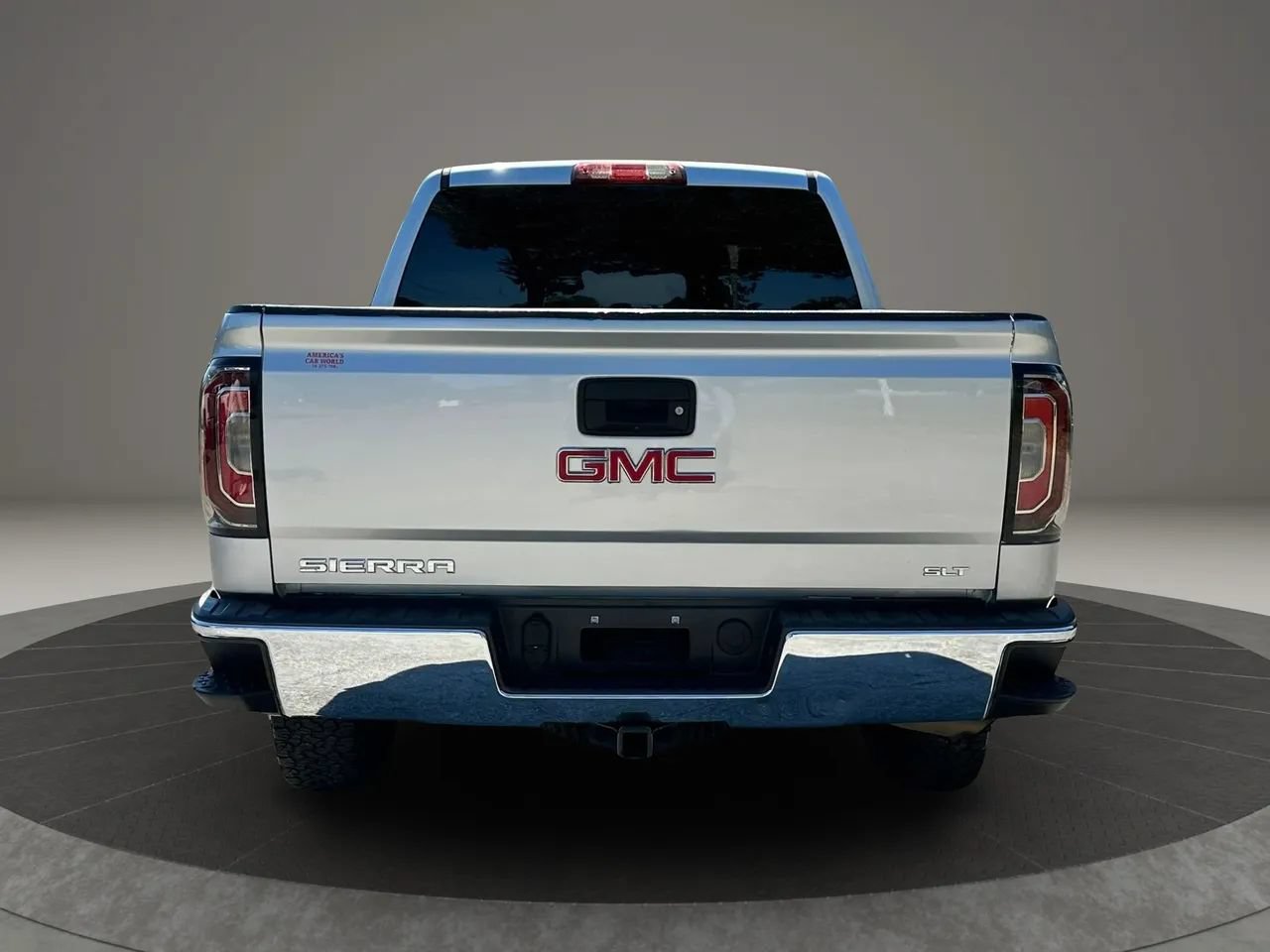 Used 2016 GMC Sierra 1500 SLT w/ Suspension Package, Off-Road AWD/4WD image 4