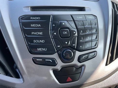 Used 2017 Ford Transit 150 XLT image 38