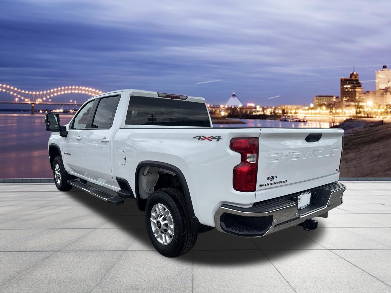 Used 2025 Chevrolet Silverado 2500 LT w/ Safety Package AWD/4WD image 3