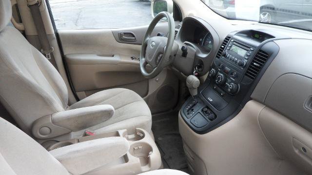 Used 2008 Kia Sedona LX FWD image 17
