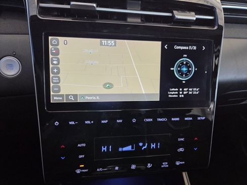 Used 2024 Hyundai Tucson Limited image 39