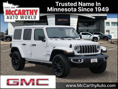 Used 2024 Jeep Wrangler Unlimited Sahara AWD/4WD image 1