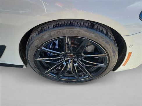 Used 2018 BMW M550i xDrive image 10