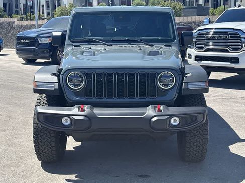 New 2025 Jeep Wrangler Unlimited Rubicon image 3