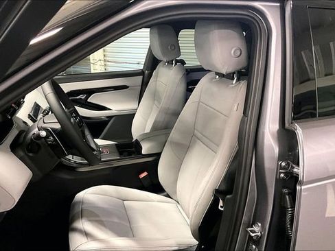 New 2026 Land Rover Range Rover Evoque S image 8