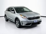Used 2019 Kia Niro LX image 3