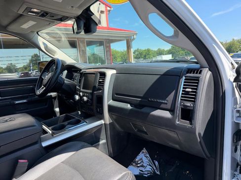 Used 2015 RAM 1500 Laramie w/ Convenience Group AWD/4WD image 21