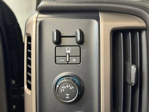 Used 2017 GMC Sierra 1500 Denali w/ Denali Ultimate Package AWD/4WD image 36