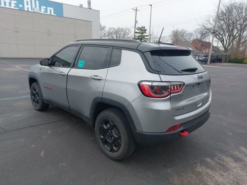 Used 2023 Jeep Compass Trailhawk image 3