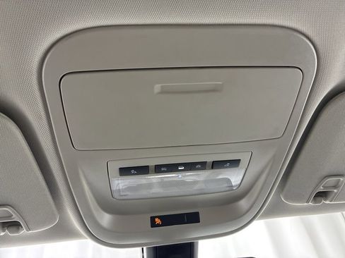 Used 2022 GMC Canyon Elevation image 20