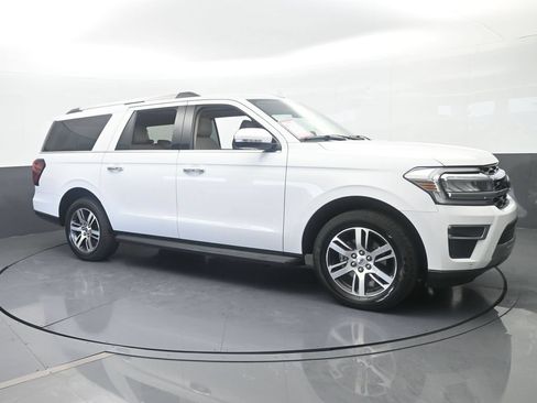 Used 2024 Ford Expedition Max Limited RWD image 8