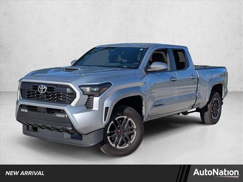 Used 2024 Toyota Tacoma TRD Sport RWD image 1