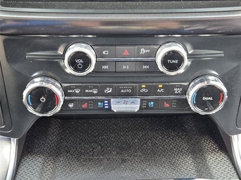 Used 2025 Ford F150 Raptor w/ Equipment Group 803A Raptor R AWD/4WD image 17
