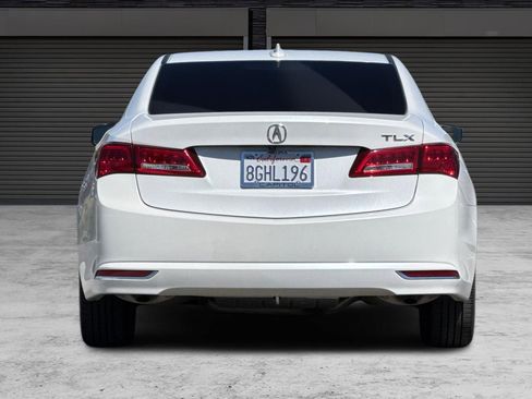 Used 2019 Acura TLX image 5