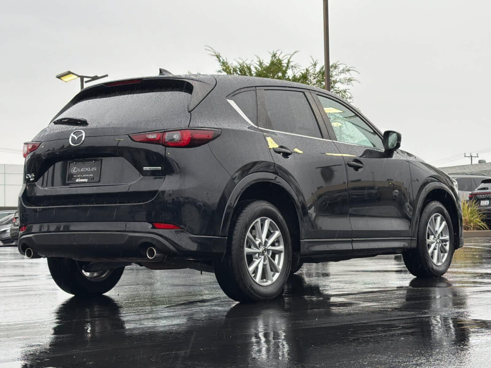 Used 2024 MAZDA CX-5 AWD 2.5 S w/ Select Package image 2