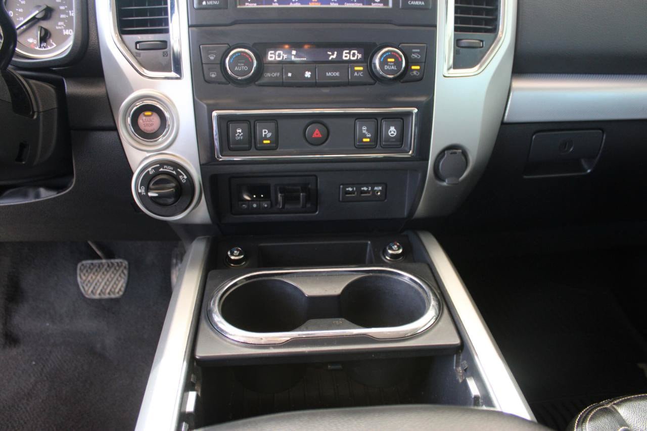 Used 2019 Nissan Titan PRO-4X w/ Pro-4x Convenience Package AWD/4WD image 24