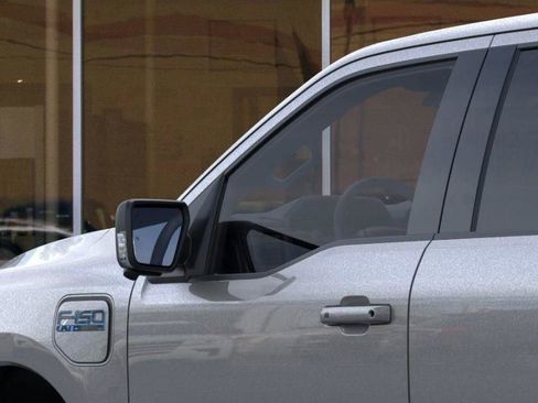 New 2025 Ford F150 Lightning Flash AWD/4WD image 21