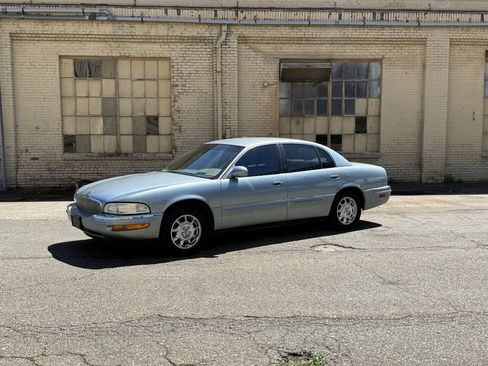 Used 2004 Buick Park Avenue w/ Prestige Feature Package FWD image 3