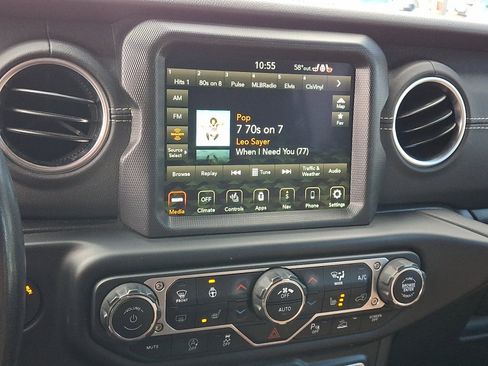 Used 2021 Jeep Wrangler Unlimited Sahara AWD/4WD image 29