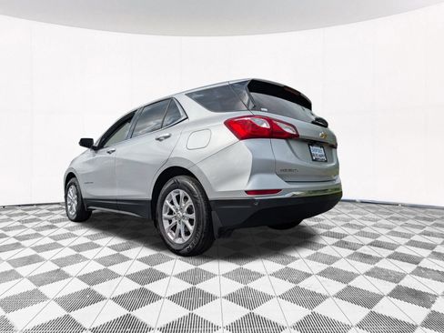 Used 2018 Chevrolet Equinox LT AWD/4WD image 10