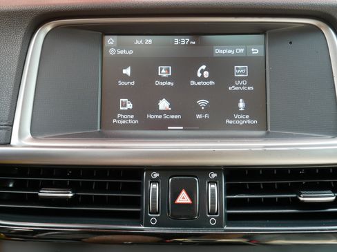 Used 2018 Kia Optima LX FWD image 30