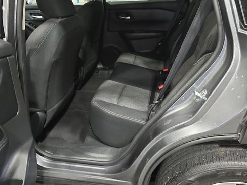 Used 2025 Nissan Rogue SV FWD image 20