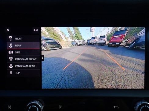 Used 2022 Porsche Macan image 27