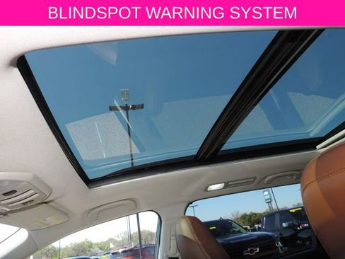 Used 2022 Subaru Ascent Touring image 15