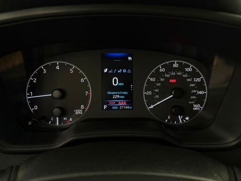 Used 2023 Toyota Corolla LE w/ LE Convenience Package FWD image 17
