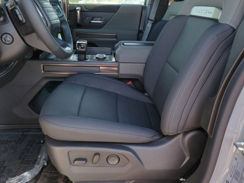 New 2025 GMC Hummer EV 3X w/ Battery Pack, 24 Module Pack image 6