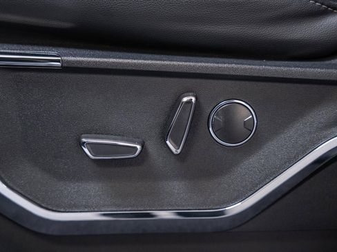 Used 2023 Ford F150 Lariat w/ Equipment Group 502A High image 46