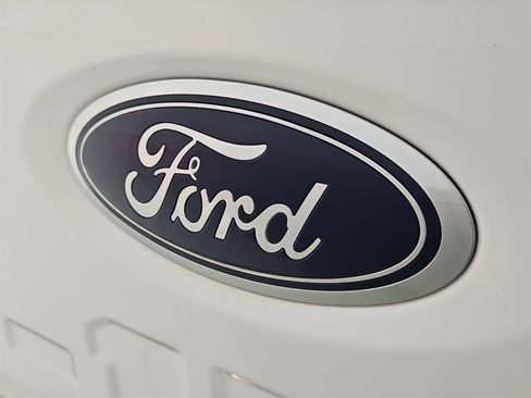 Used 2022 Ford F150 XLT w/ XTR Package image 11