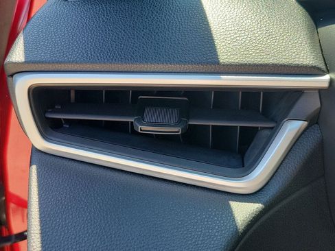 Used 2025 Toyota Corolla Cross AWD Hybrid image 31