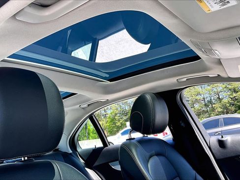 Used 2016 Mercedes-Benz C 300 4MATIC Sedan w/ Premium 1 Package image 14