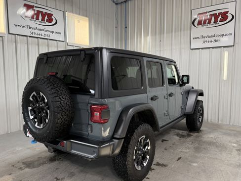 Used 2024 Jeep Wrangler Unlimited Rubicon 4xe w/ Technology Group image 3