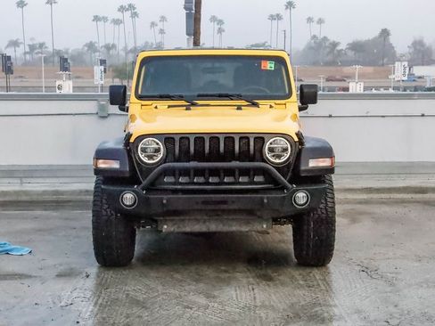 Used 2021 Jeep Wrangler Unlimited Sport image 3