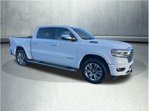 Used 2023 RAM 1500 Limited w/ Body Color Bumper Group image 9
