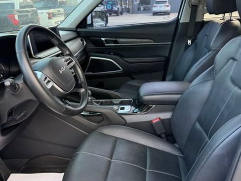 Used 2022 Kia Telluride EX w/ EX Premium Package FWD image 15