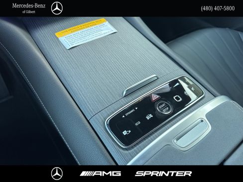 New 2026 Mercedes-Benz EQS 400 4MATIC SUV image 24