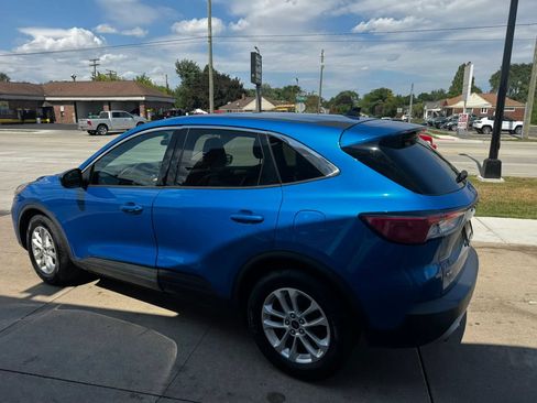 Used 2020 Ford Escape SE FWD image 5