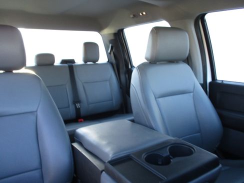 Used 2023 Ford F150 XL w/ Trailer Tow Package image 30