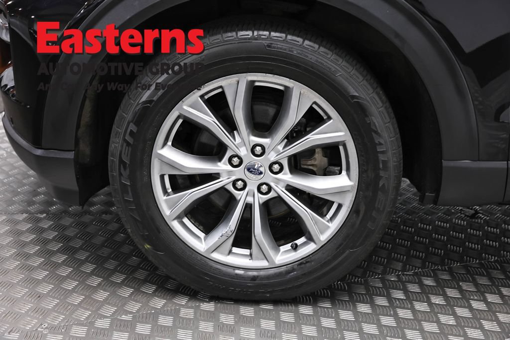 Used 2020 Ford Explorer Limited AWD/4WD image 36