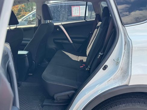 Used 2017 Toyota RAV4 XLE w/ Plus Special Value Package AWD/4WD image 10