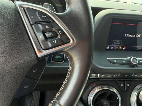 Used 2021 Chevrolet Camaro LT RWD image 18