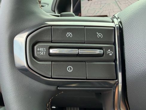 New 2027 GMC Terrain AT4 w/ Convenience Package III AWD/4WD image 25