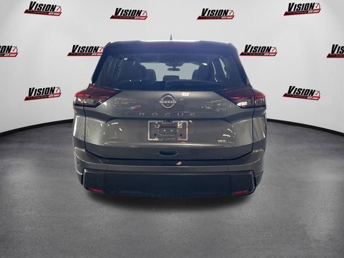 Certified 2026 Nissan Rogue SV AWD/4WD image 6
