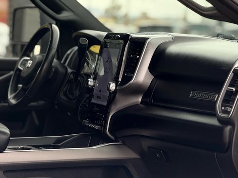 Used 2024 RAM 3500 Big Horn w/ Sport Appearance Package image 13